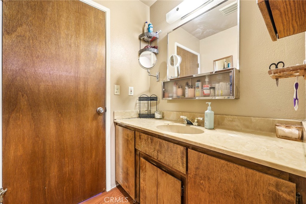4565 Arena Property Photo 13