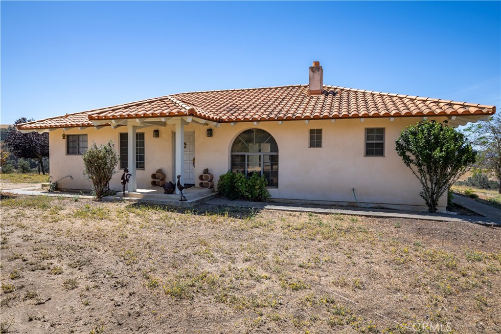 7491 Old Adobe Way Property Photo 4