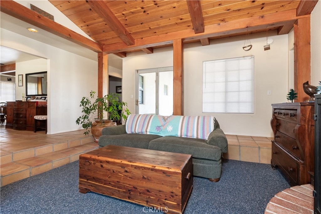 7491 Old Adobe Way Property Photo 8