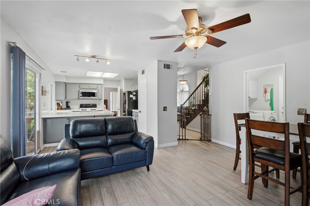 22311 Cardiff Property Photo 15