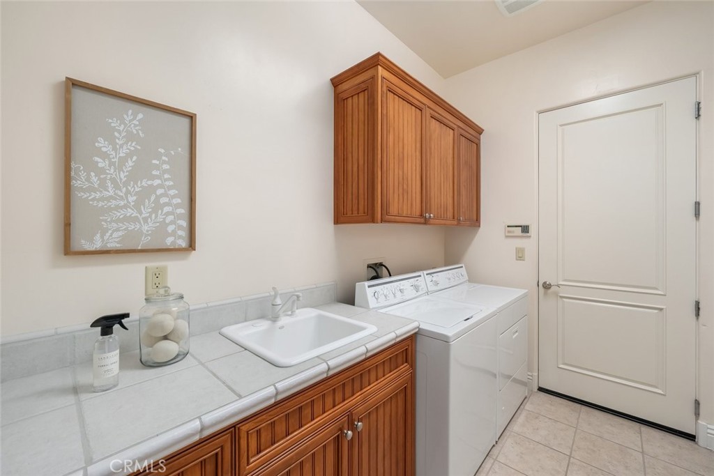 1605 Windstar Court Property Photo 40