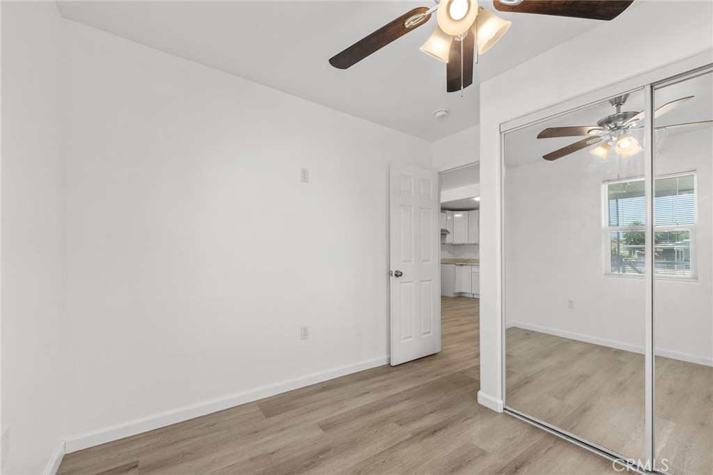203 E Belle Property Photo 10