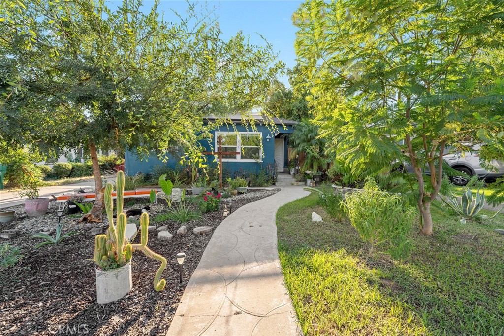 2325 Barnett Property Photo 1