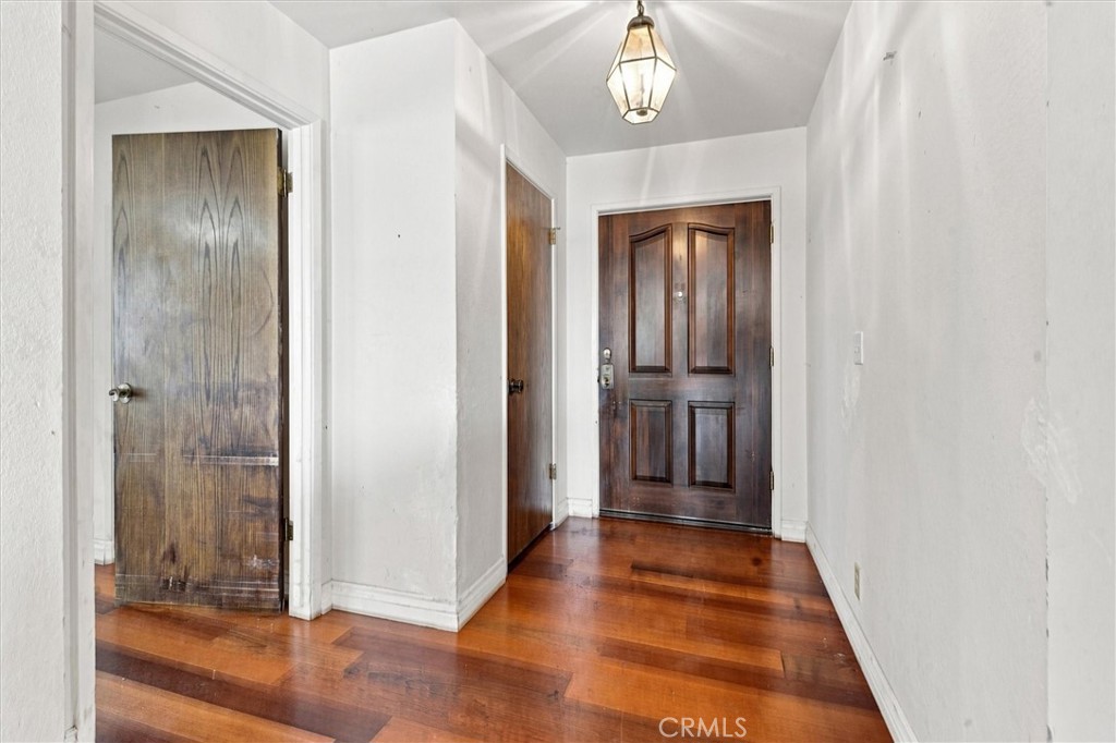 2481 Nutmeg Avenue Property Photo 6