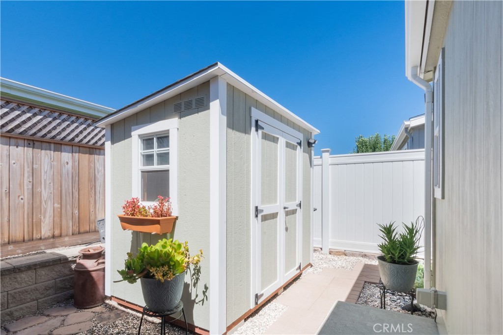 357 Lark Drive Property Photo 15
