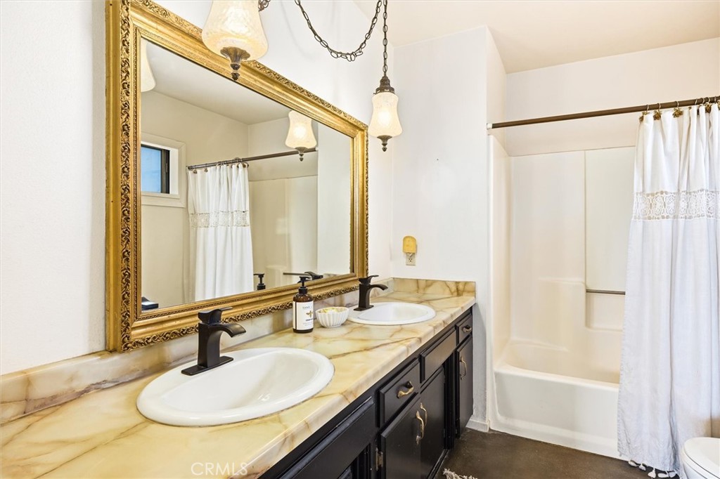 3395 Parkhill Road Property Photo 17
