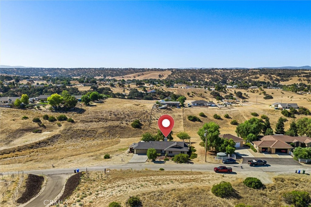 5950 Forked Horn Place Property Photo 10