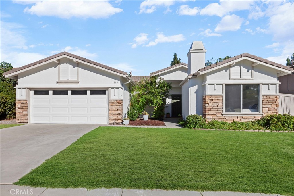 1214 Shadow Meadow Property Photo 1