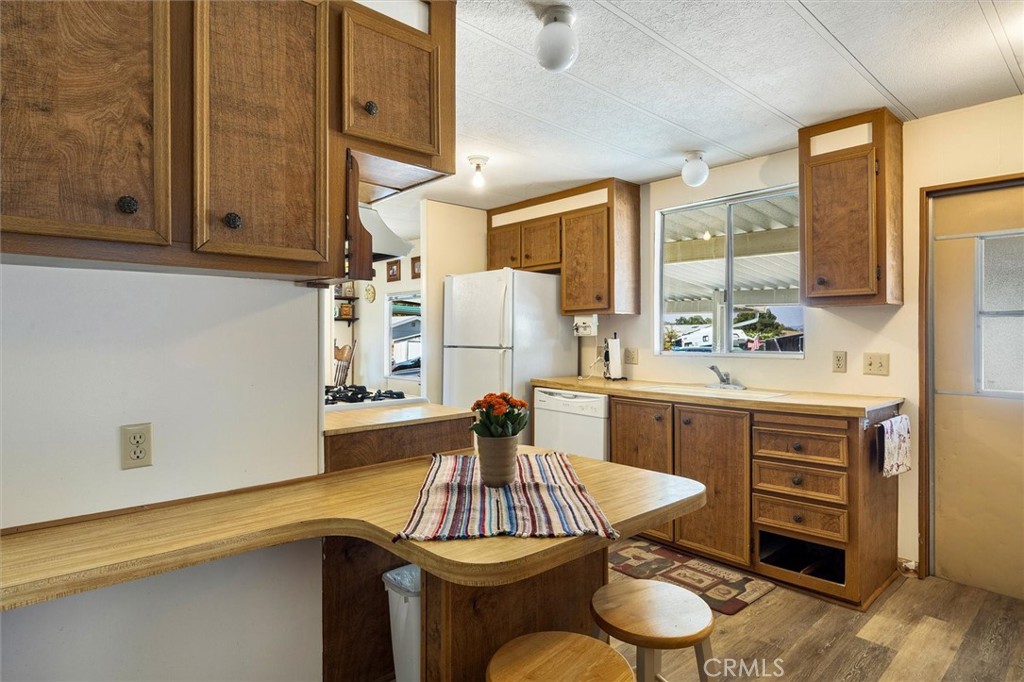 4440 Moccasin Property Photo 8