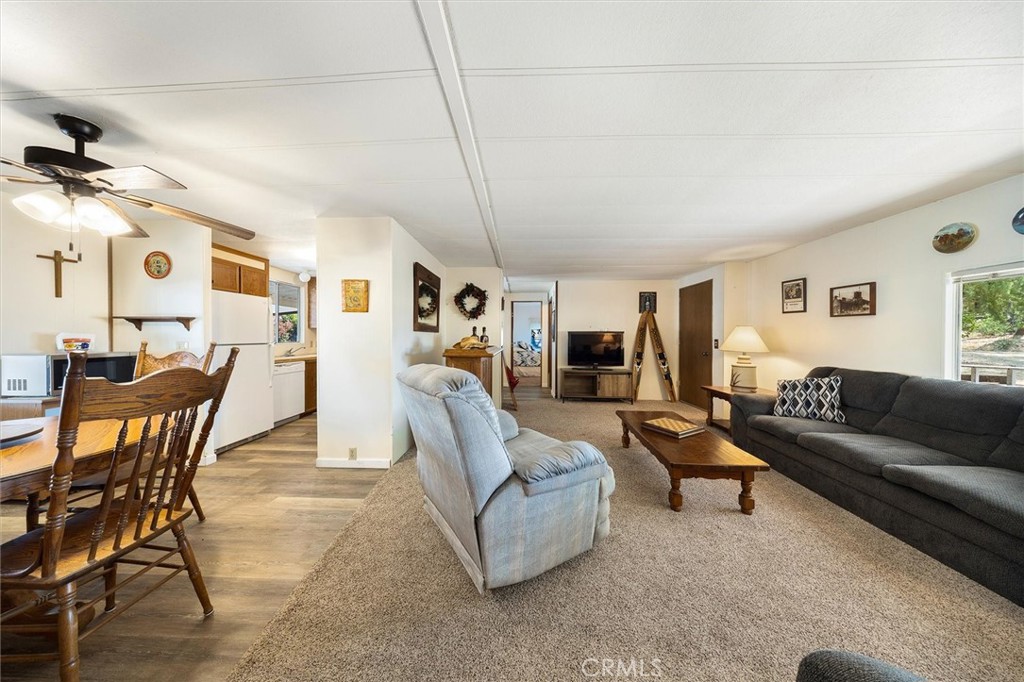 4440 Moccasin Property Photo 13