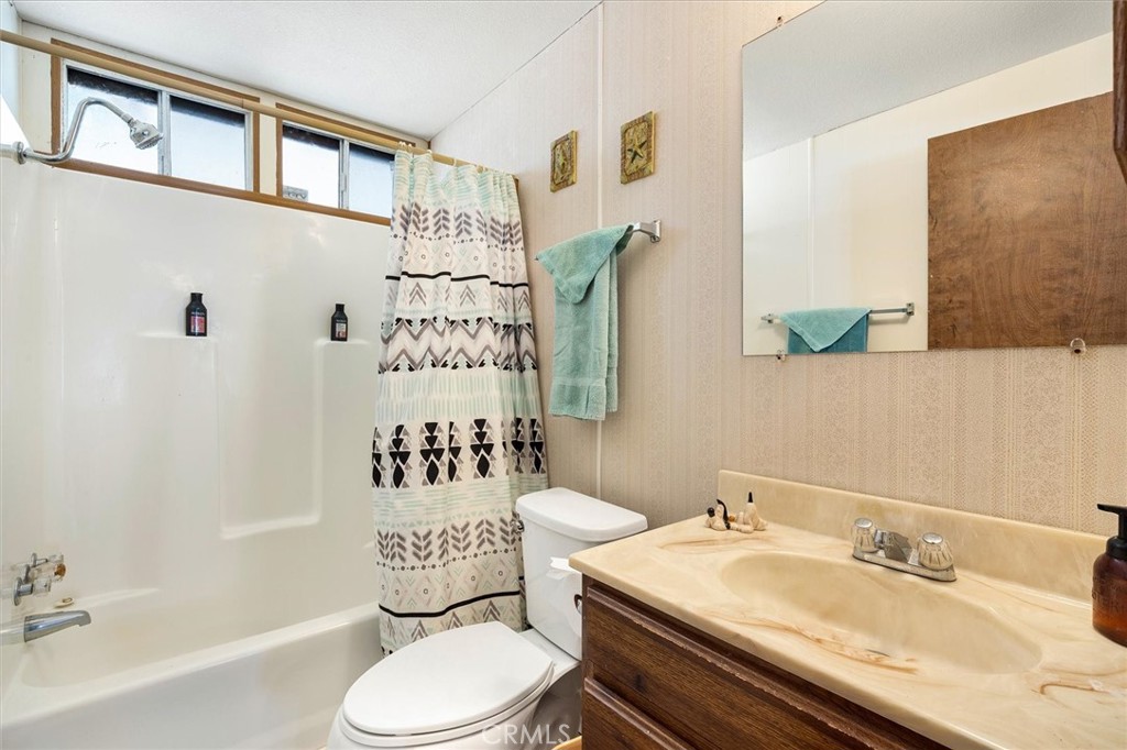 4440 Moccasin Property Photo 18