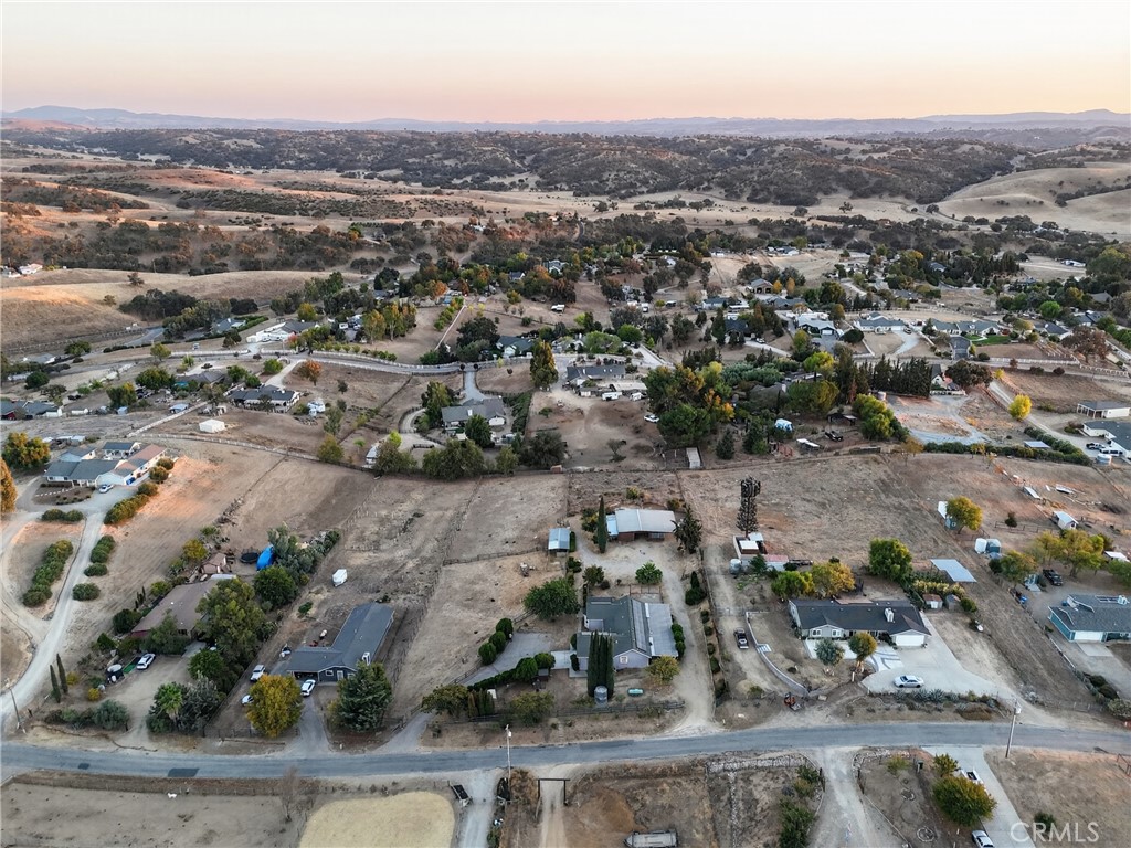 5642 Prancing Deer Property Photo 41