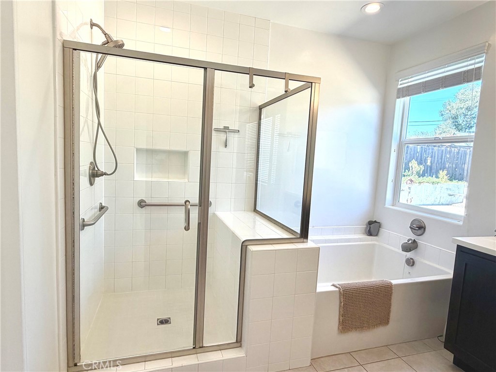 3917 Club House Court Property Photo 12