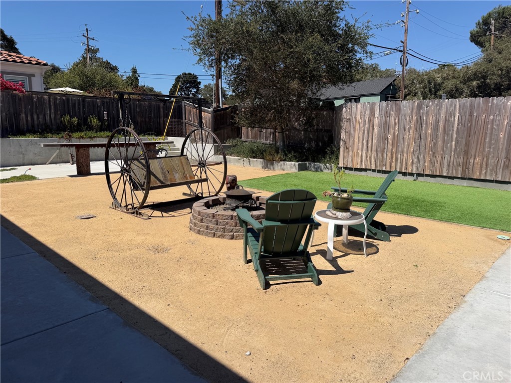 3917 Club House Court Property Photo 23