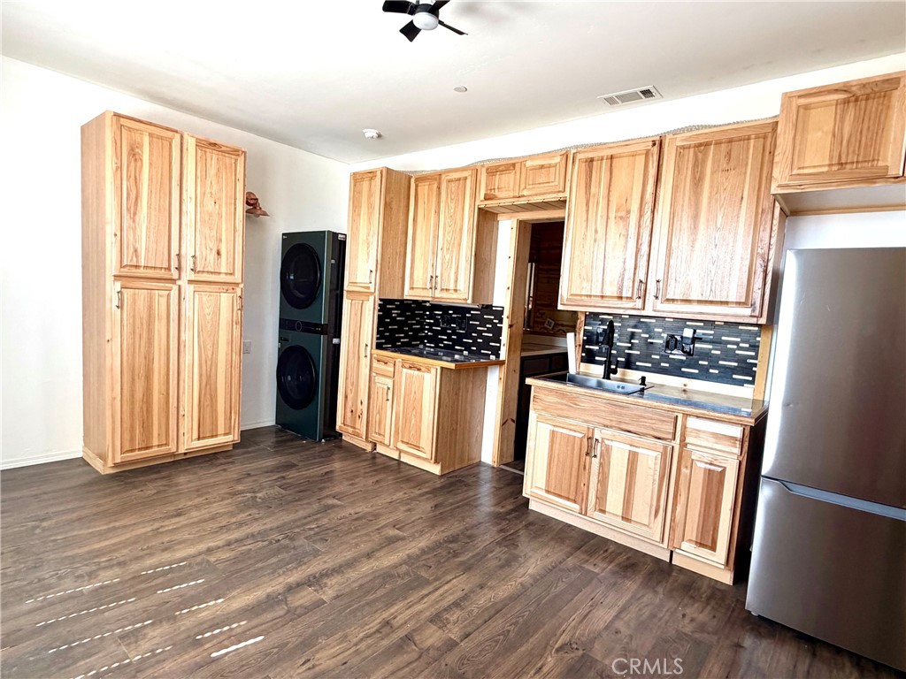 3917 Club House Court Property Photo 28