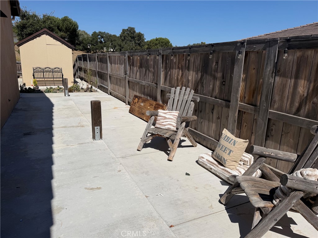 3917 Club House Court Property Photo 31