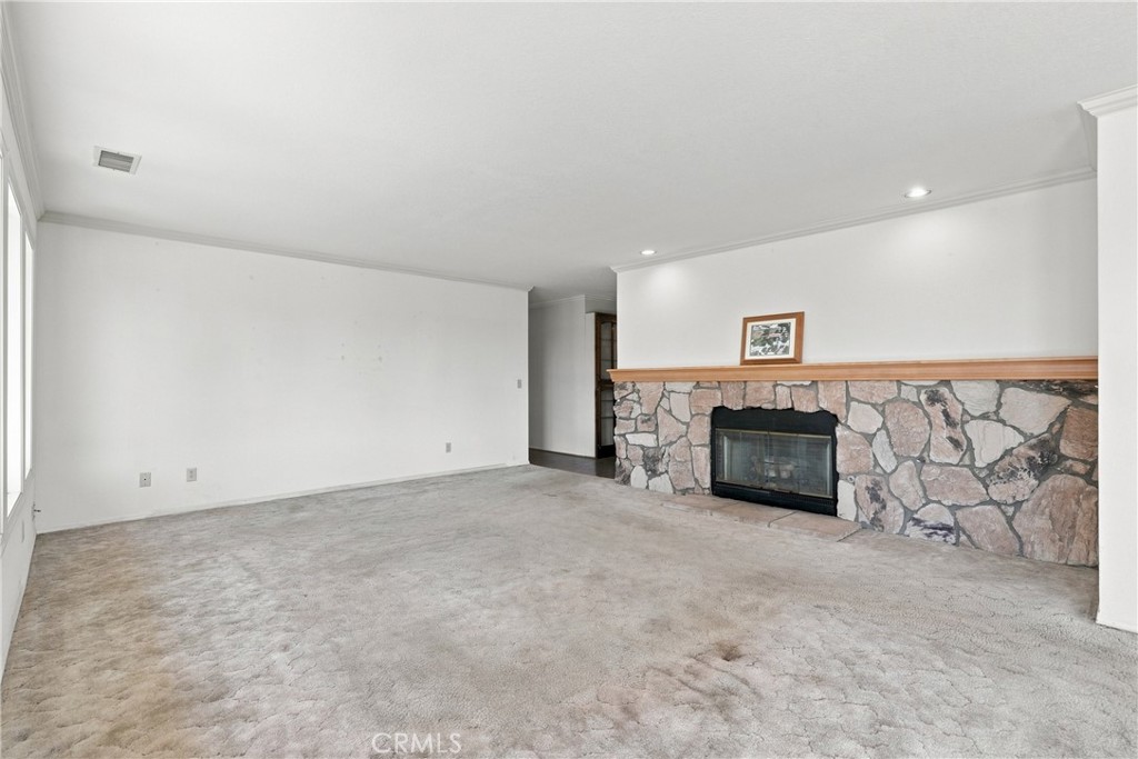 920 Walnut Property Photo 8