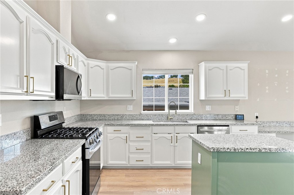 4164 Hackney Property Photo 7