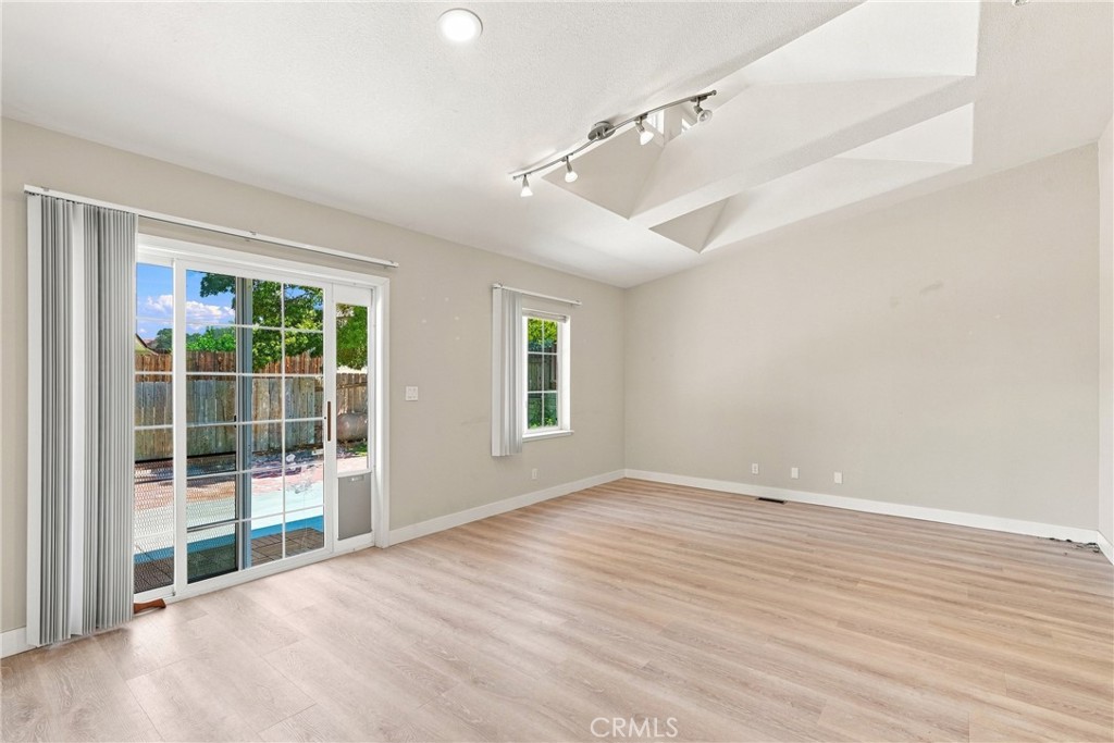 4164 Hackney Property Photo 16