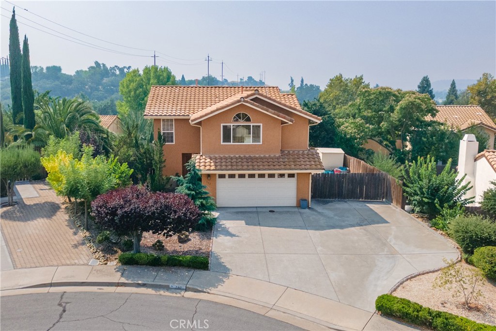 112 Encanto Property Photo 2