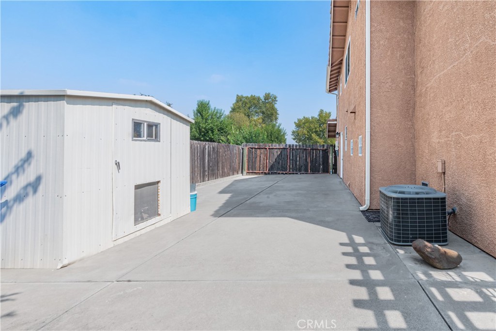 112 Encanto Property Photo 17