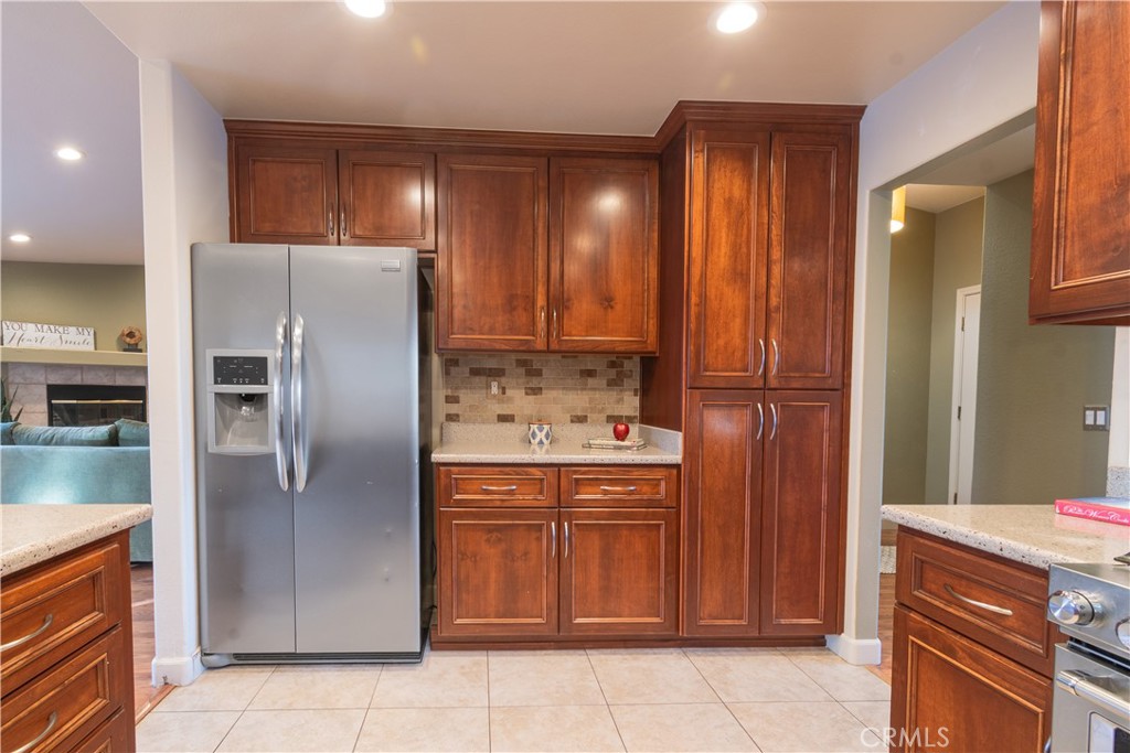 909 Saint Ann Property Photo 7