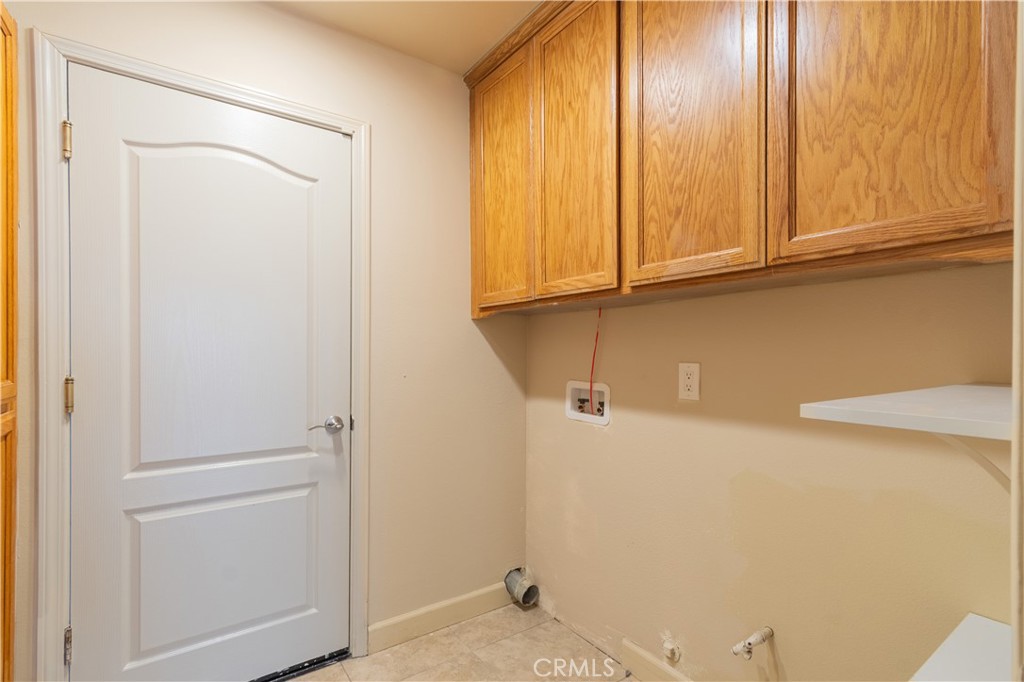 909 Saint Ann Property Photo 15