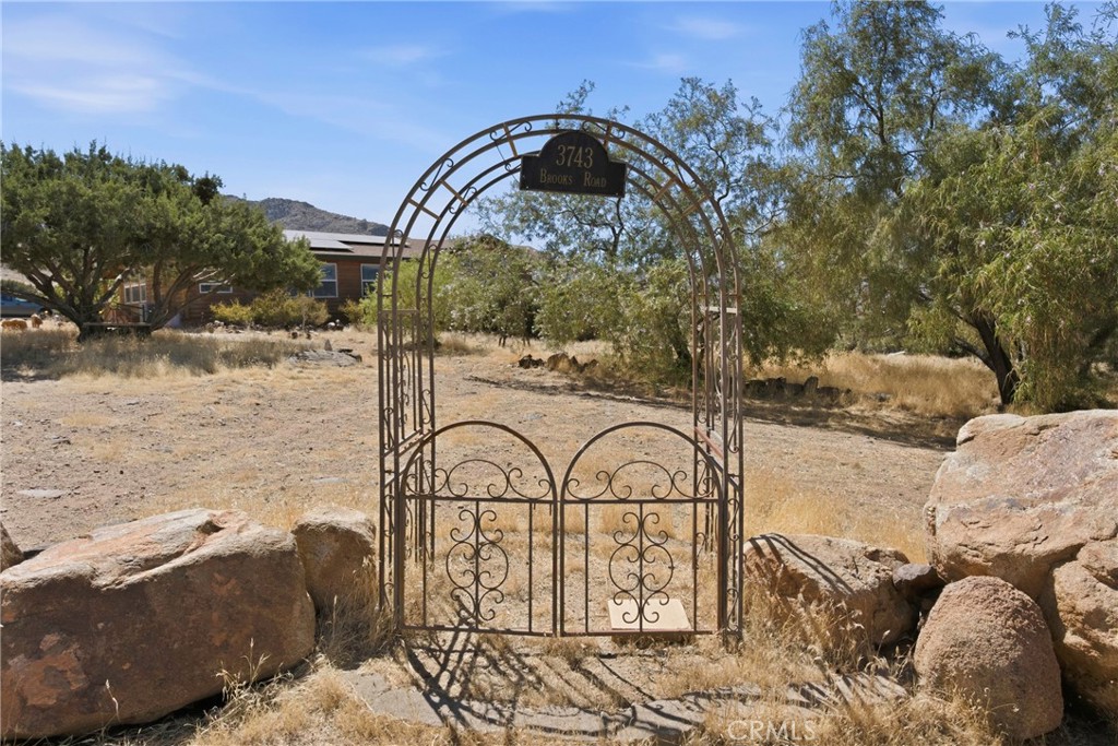 3743 Brooks Property Photo 43