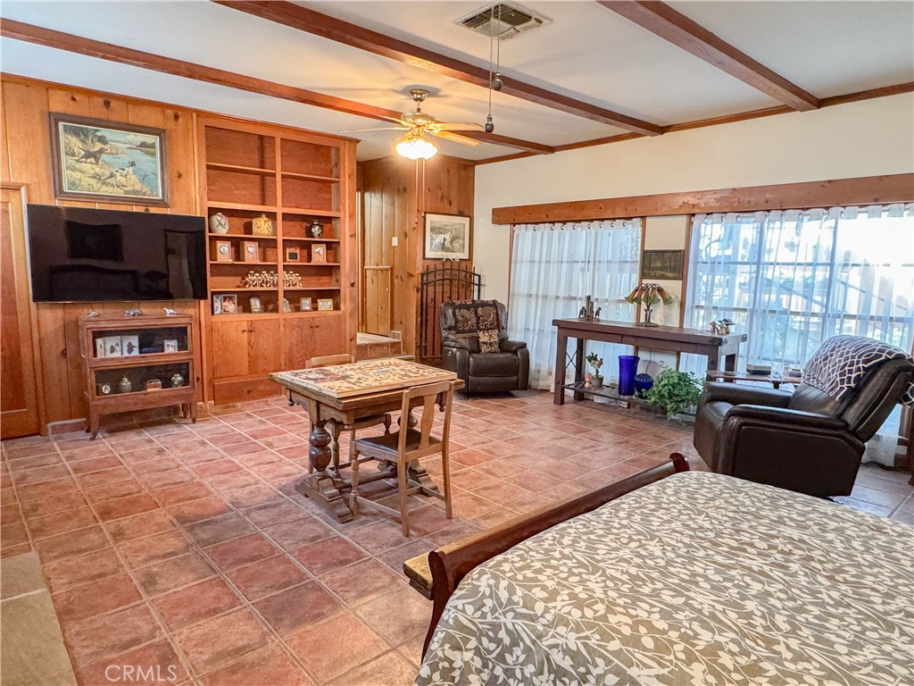 1653 Olive Street Property Photo 28