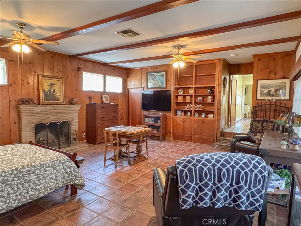 1653 Olive Street Property Photo 29