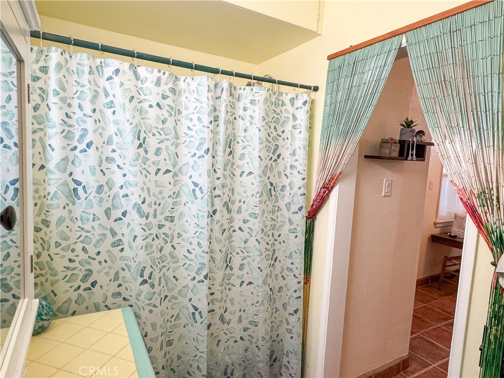 1653 Olive Street Property Photo 33