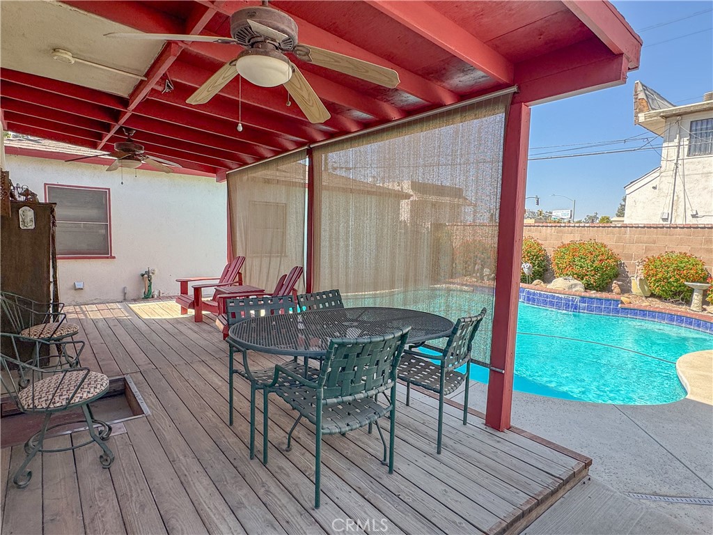 1653 Olive Street Property Photo 45