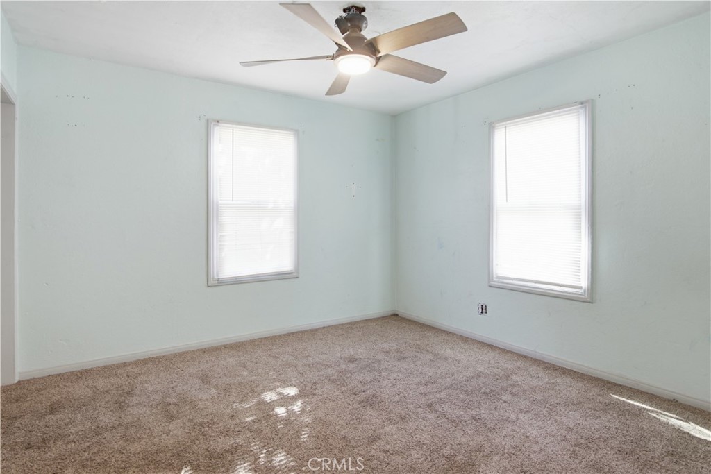 1420 K Property Photo 12
