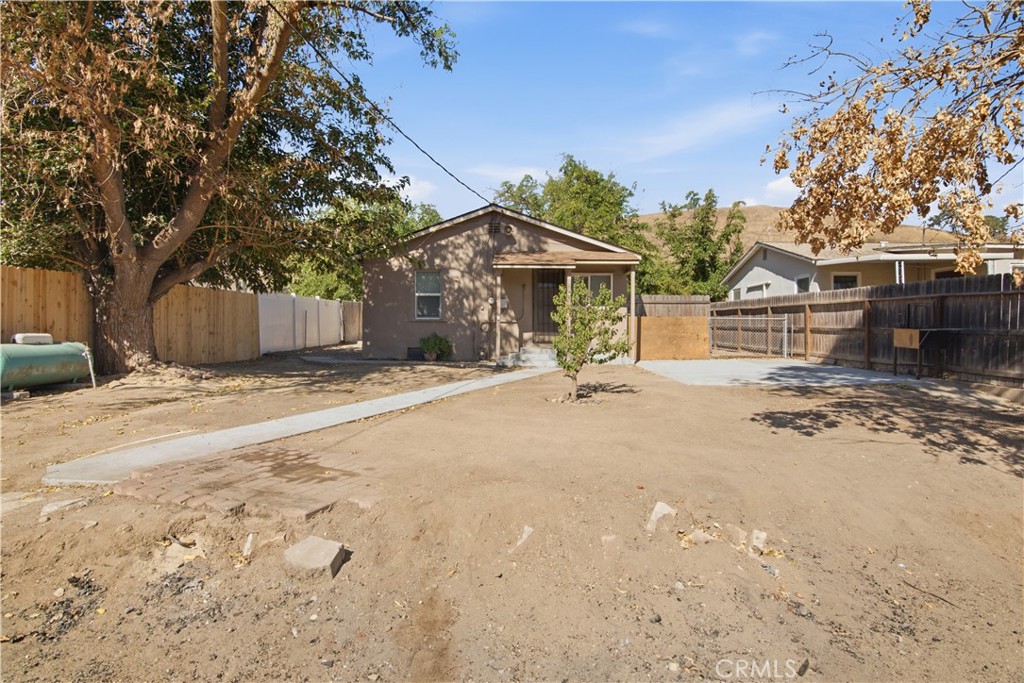 1420 K Property Photo 19