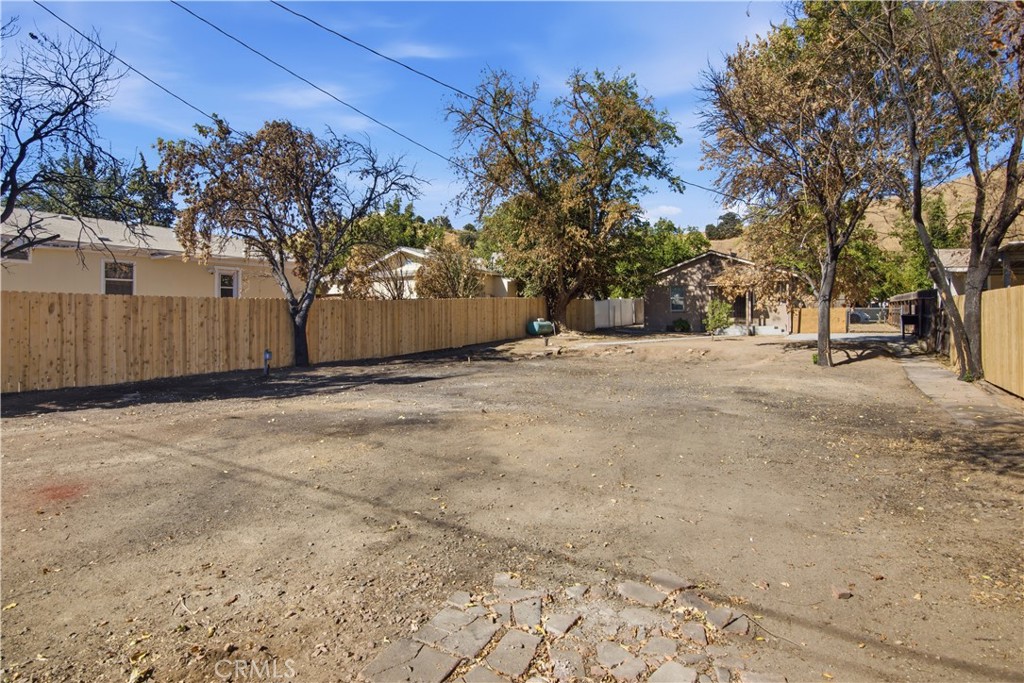 1420 K Property Photo 21