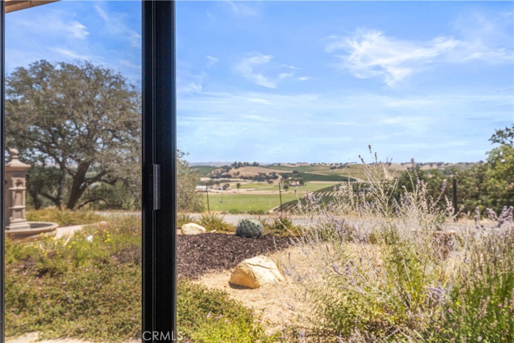 7485 Monterey Property Photo 18
