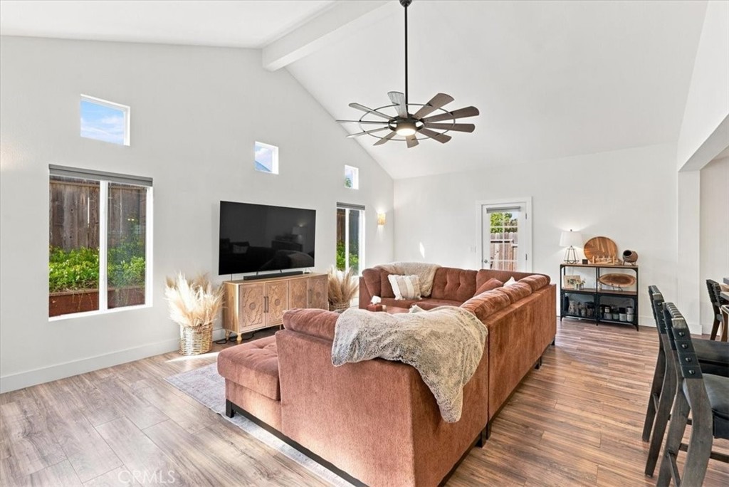 55 Honey Way Property Photo 6
