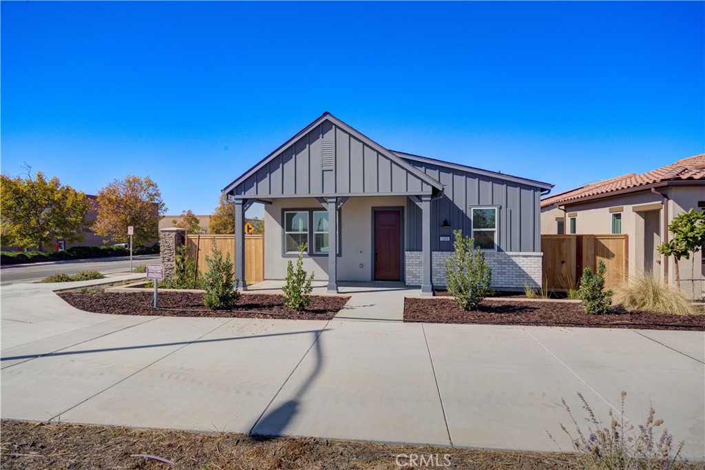 1205 Jaden Lane Property Photo 2