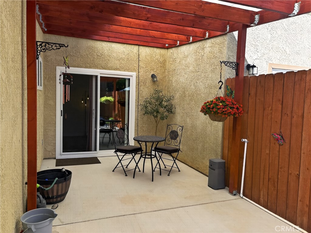 1738 Kings Property Photo 25
