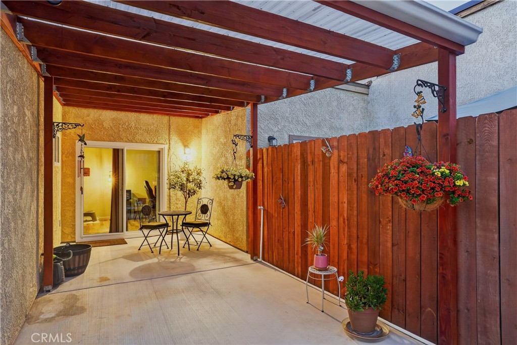 1738 Kings Property Photo 41