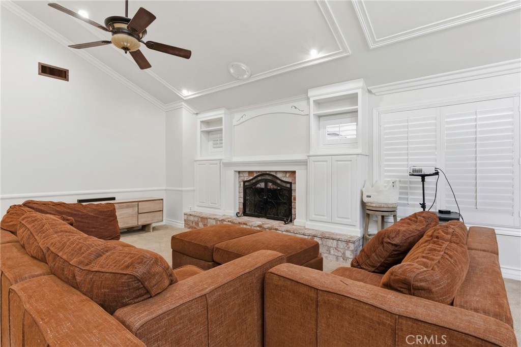 2512 Moffitt Way Property Photo 16