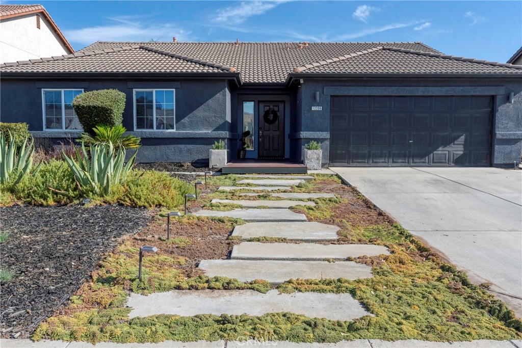 12206 Mezzadro Avenue Property Photo 6