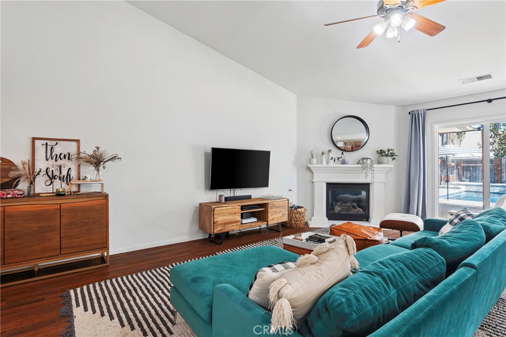 12206 Mezzadro Avenue Property Photo 12