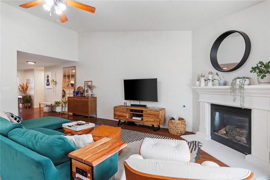 12206 Mezzadro Avenue Property Photo 14