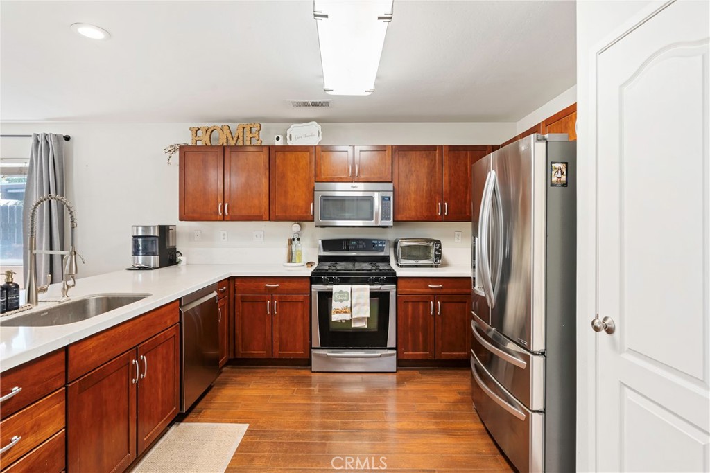 12206 Mezzadro Avenue Property Photo 20