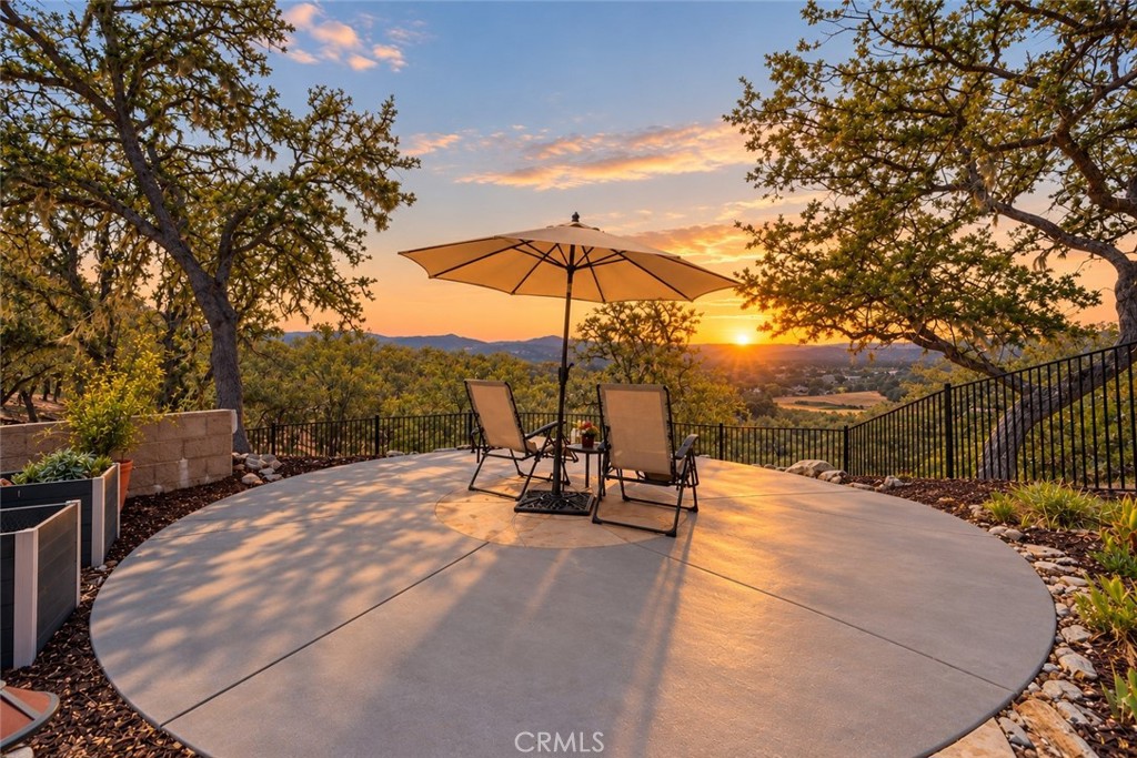 9350 Via Cielo Property Photo 2