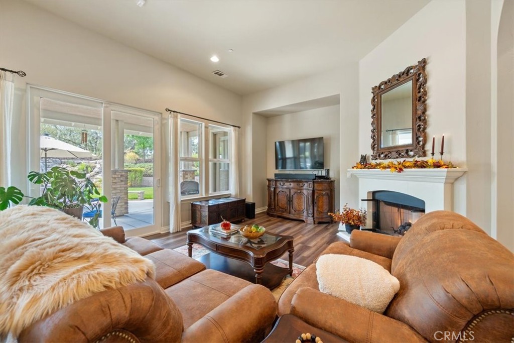 9350 Via Cielo Property Photo 17