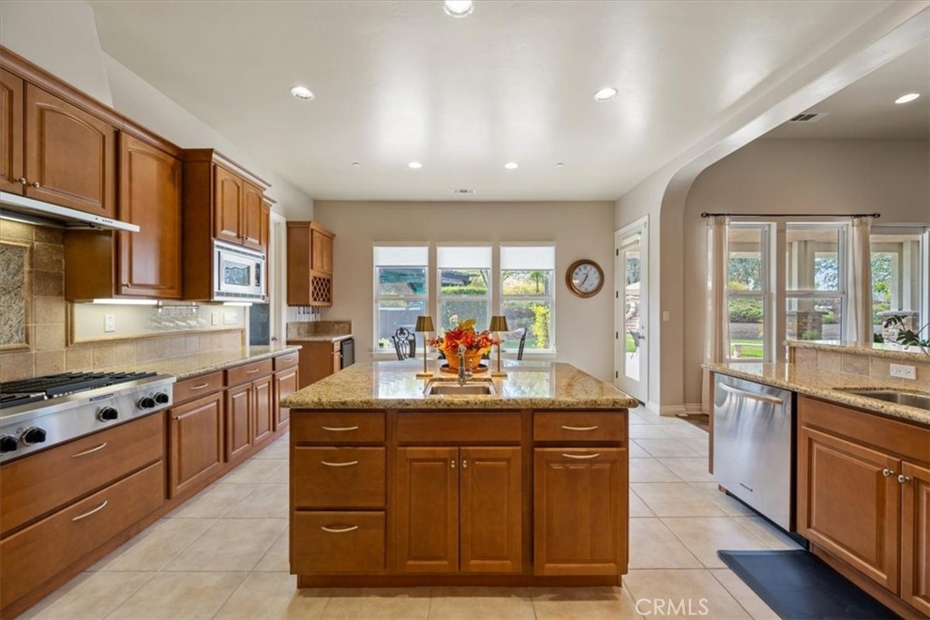 9350 Via Cielo Property Photo 25