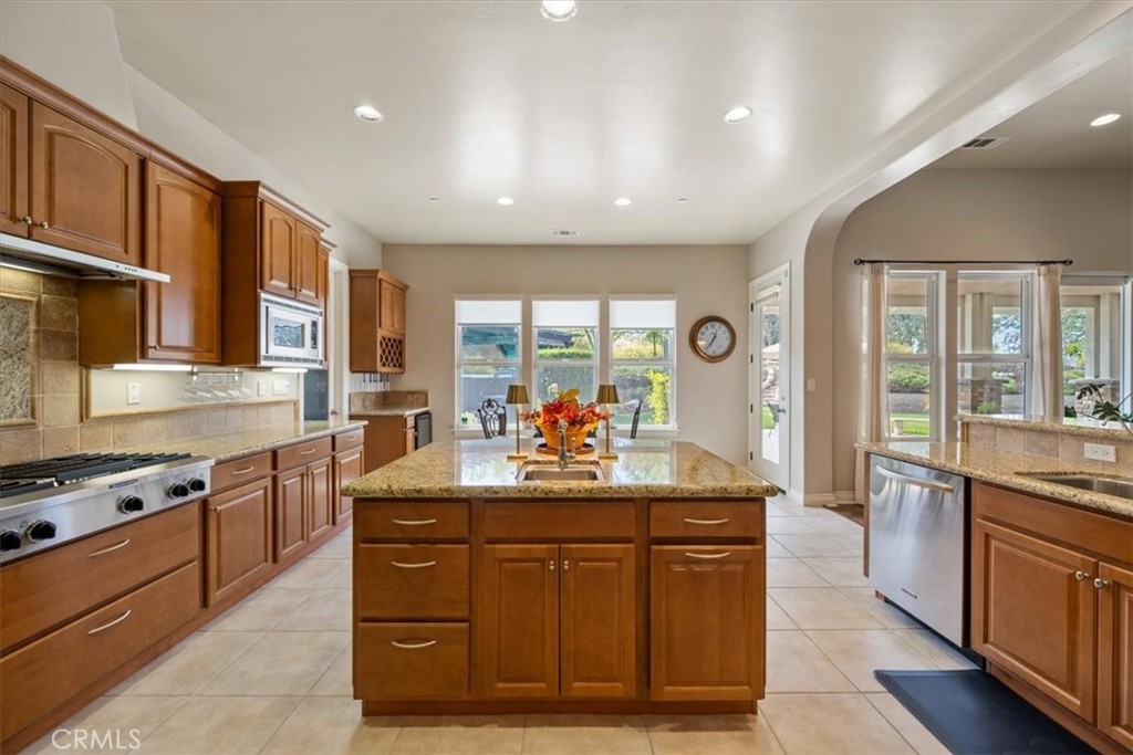 9350 Via Cielo Property Photo 27