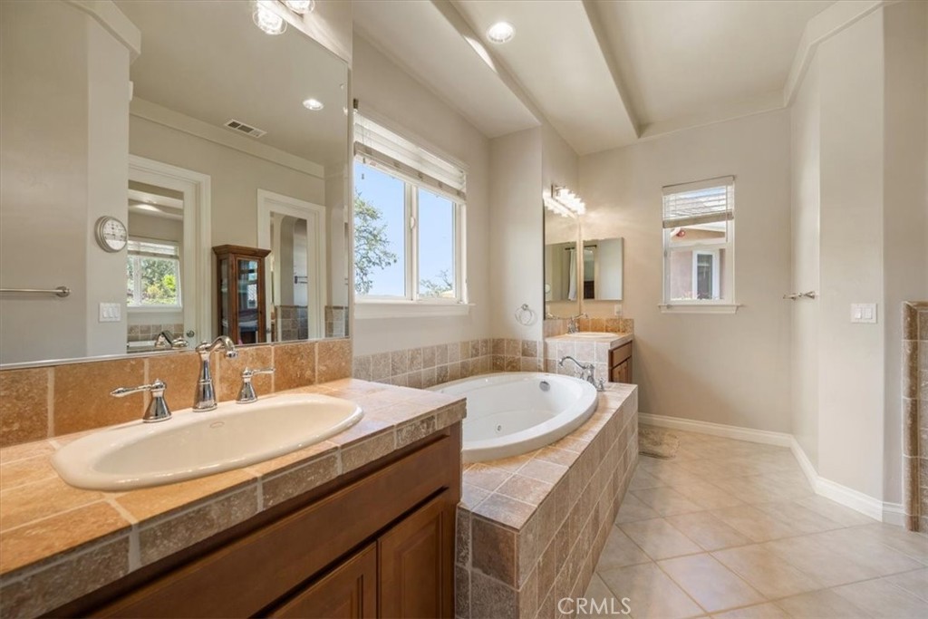 9350 Via Cielo Property Photo 33